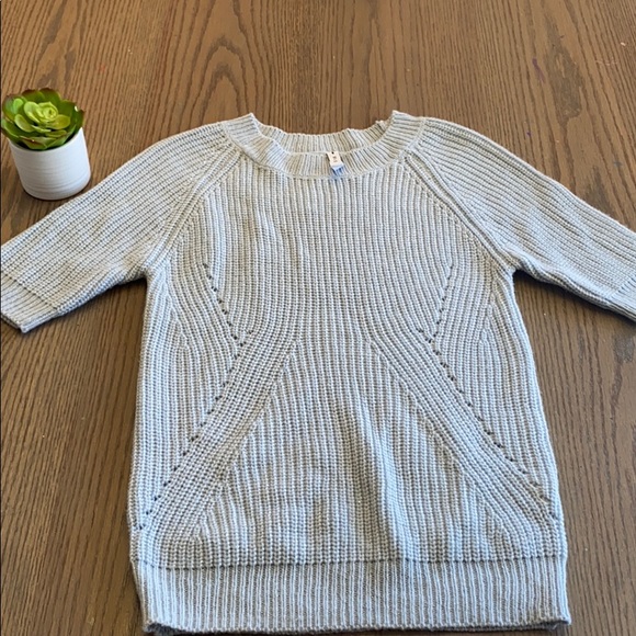 Bettina liano Tops - BETTINA LIANO Gorgeous Knit Top Size